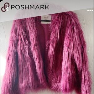 Esley Luxurious Comfort brand fuchsia faux fur jacket EUC